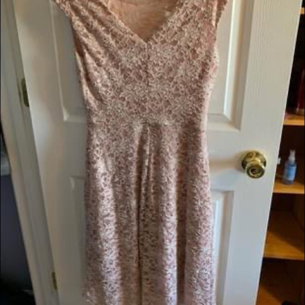 Dress - Picture 2 of 2